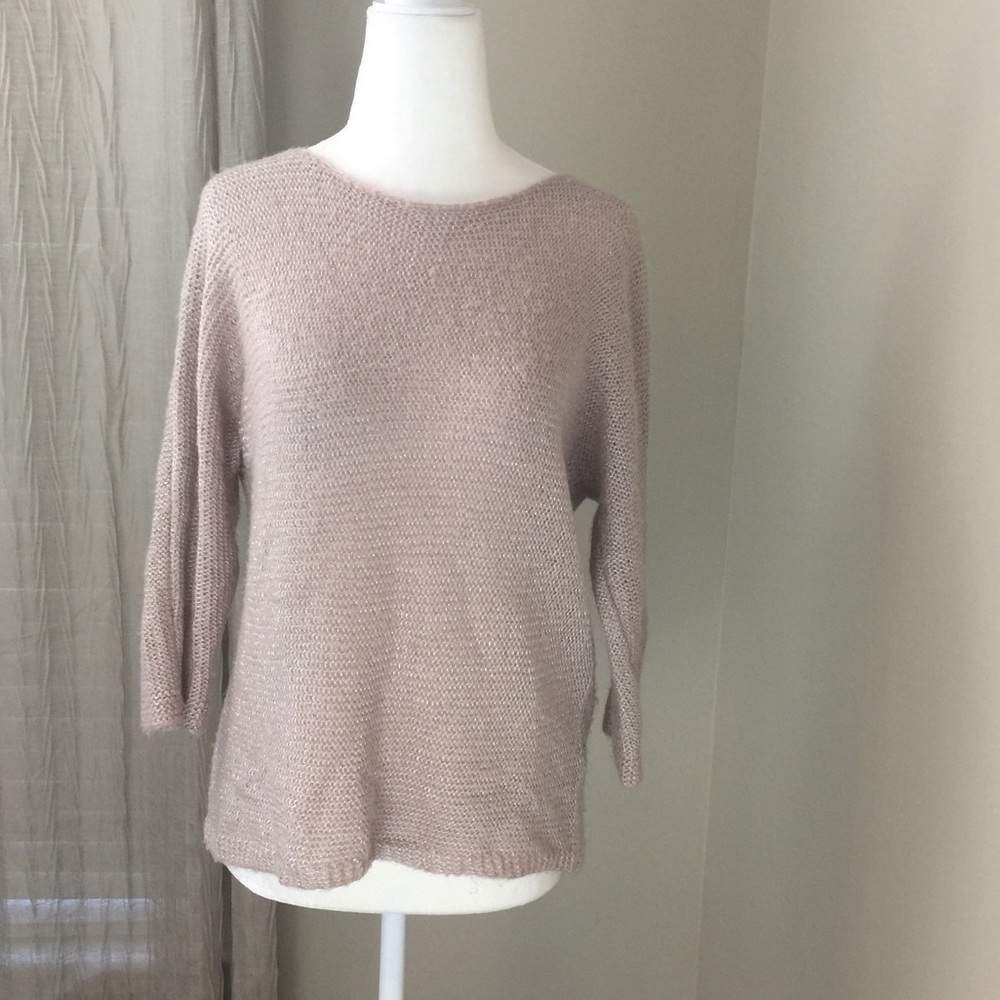 Jennifer Lopez metallic blush 3/4 sleeve sweater